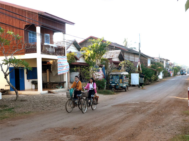 Champasak street