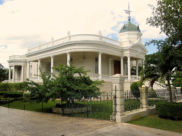 Paseo Montejo