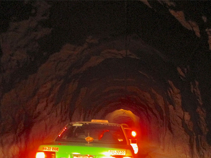 Tunnel